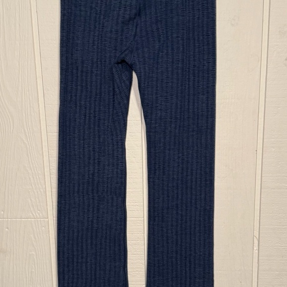 Athleta Elation Textured Straight Leg Pant Leggings Yoga XXS Athleisure NWOT - Picture 5 of 9